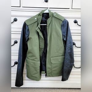 Vans army green jacket with leather sleeves